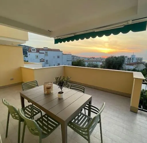 Apartament Maison Lara *