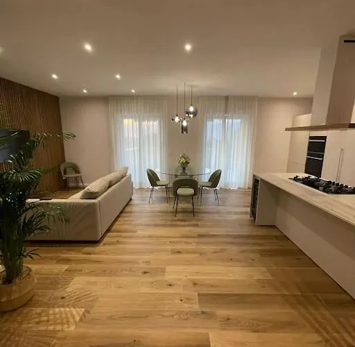 Lägenhet Maison Lara *